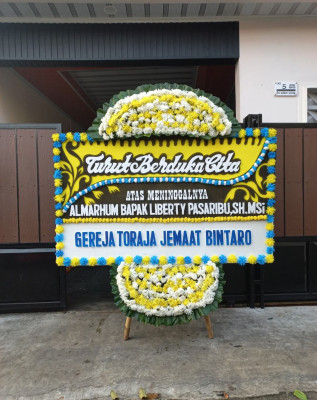 Papan Bunga Duka di Pekanbaru Kota