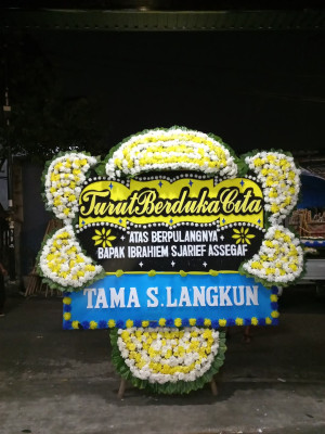 Papan Bunga Duka di Pekanbaru Kota